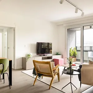 Santa Ana Junto A La Ria A Estrenar Con Piscina , Garaje Y Wifi Incluidos , Bilbao España
